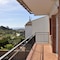 Apartamentos Maniu - map