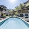 Presulis Hideaway Apartments & Restaurant - map