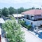 Milonas House Apartments - map