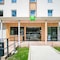 Ibis Styles Albertville - map