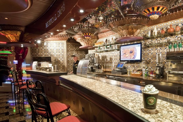 Kuva  Carnival Elation 31