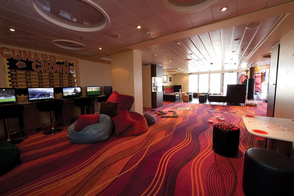 Kuva  Queen Mary 2 40
