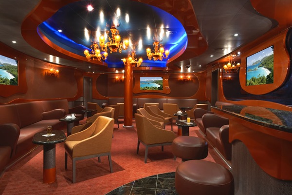 Kuva  Carnival Magic 15