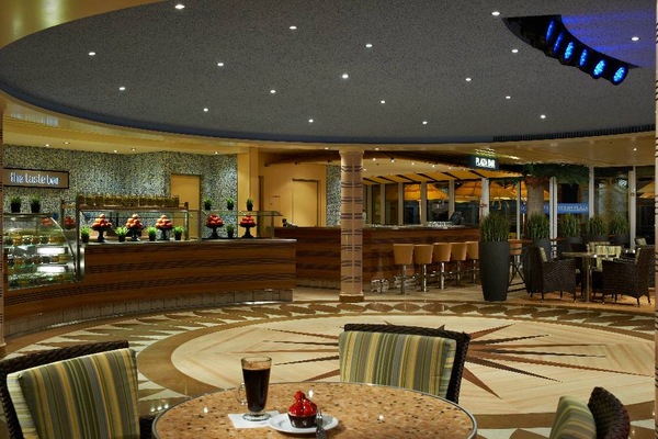 Kuva  Carnival Breeze 24