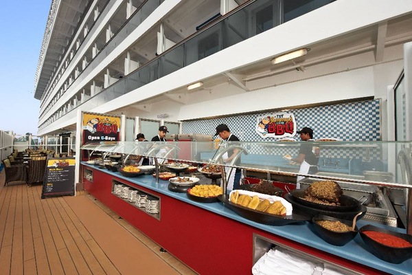 Kuva  Carnival Breeze 18