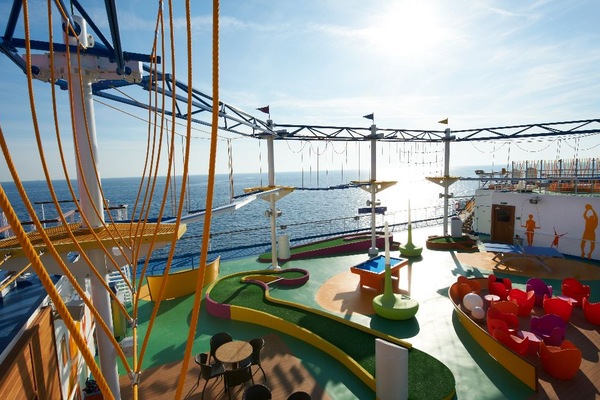 Kuva  Carnival Magic 24