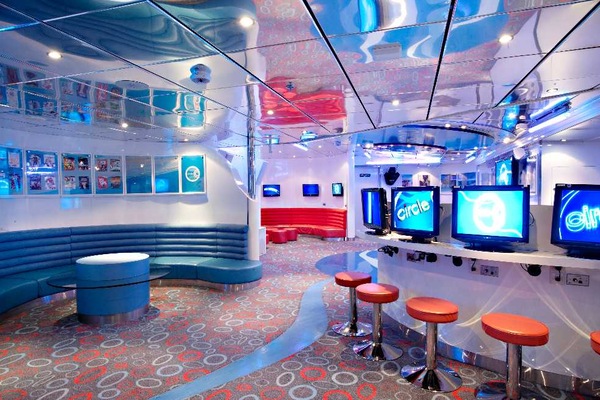 Kuva  Carnival Victory 12