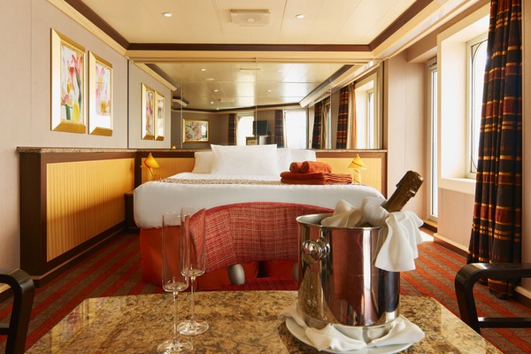Kuva  Costa Diadema 33