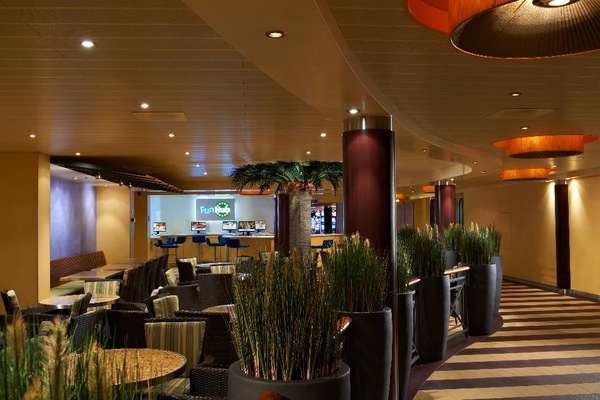 Kuva  Carnival Breeze 30