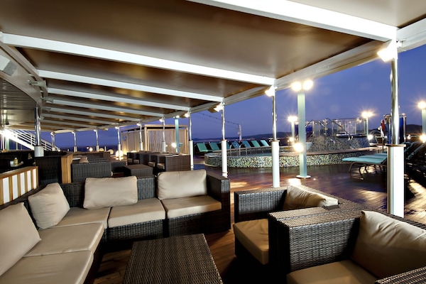Kuva  Carnival Legend 3