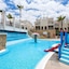 Los Olivos Beach Resort