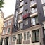 Avenue Hotel