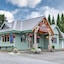 Canadian Princess Lodge & Marina