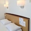 Hotel Kyriad Direct Marseille West Martigues