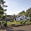 Quintessia Resort