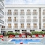 Aqua Hotel Bertran Park
