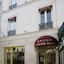 121 Paris Hotel