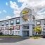Super 8 By Wyndham Orlando Near Florida Mall