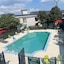 Days Inn By Wyndham Sulphur West
