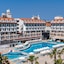 Side Aluna Hotel