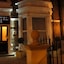 Hotel 65
