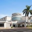 DoubleTree By Hilton Fort Myers at Bell Tower Shops