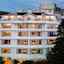 Viceroy Hotel