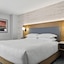 DoubleTree by Hilton New York JFK Airport