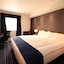 Holiday Inn Express Glenrothes By Ihg