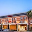 Holiday Inn Express & Suites Chatsworth By Ihg