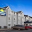 Days Inn & Suites By Wyndham Lafayette In