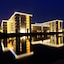Howard Johnson Plaza By Wyndham Lingang Shanghai