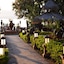 Kma Bagan Hotel River View