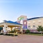 Holiday Inn Express Palestine By Ihg