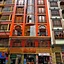 Las Brisas Centro Hotel
