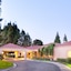 Courtyard By Marriott Pleasanton