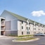 Days Inn By Wyndham Lanham Washington D.C