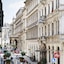 Opera Garden Hotel & Apartments