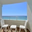 Merlin Beach Hotel
