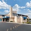 Econo Lodge Bay Breeze