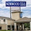 Norwood Inn & Suites Columbus