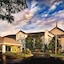The Lotus Suites At Midlane-Gurnee Waukegan