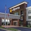 La Quinta Inn & Suites By Wyndham Columbus North