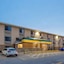 Super 8 By Wyndham Iowa City Coralville