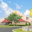 Super 8 By Wyndham Fort Mitchell Cincinnati Area