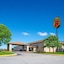 Super 8 By Wyndham Kokomo