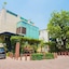 Hotel Atulyaa Taj