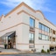 Super 8 By Wyndham Meadowlands