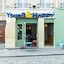 Young And Happy Latin Quarter By Hiphophostels