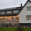 Three Horseshoes